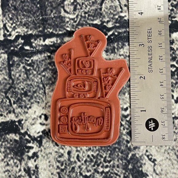 Unity Stamp Company LOVE IS EVERYTHING stamp US-568A Tv - Picture 8 of 10